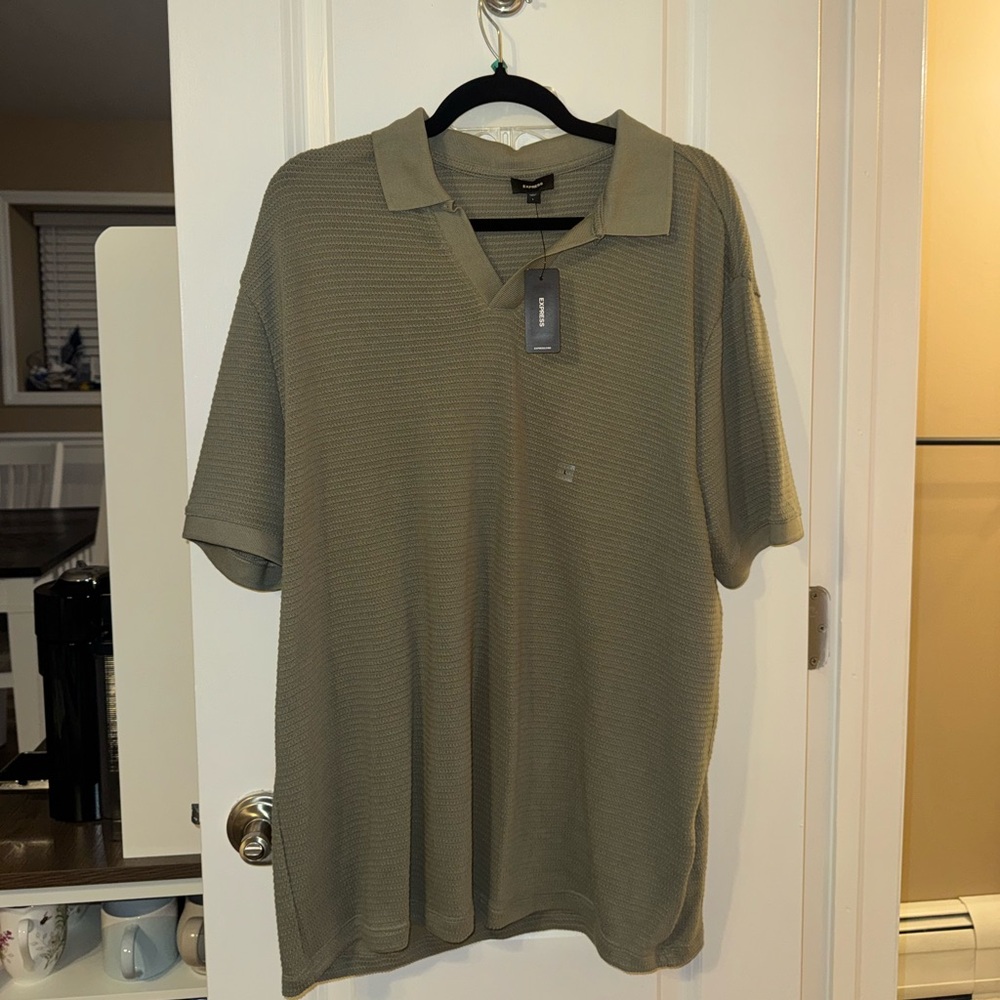 Men’s NWT Express Polo